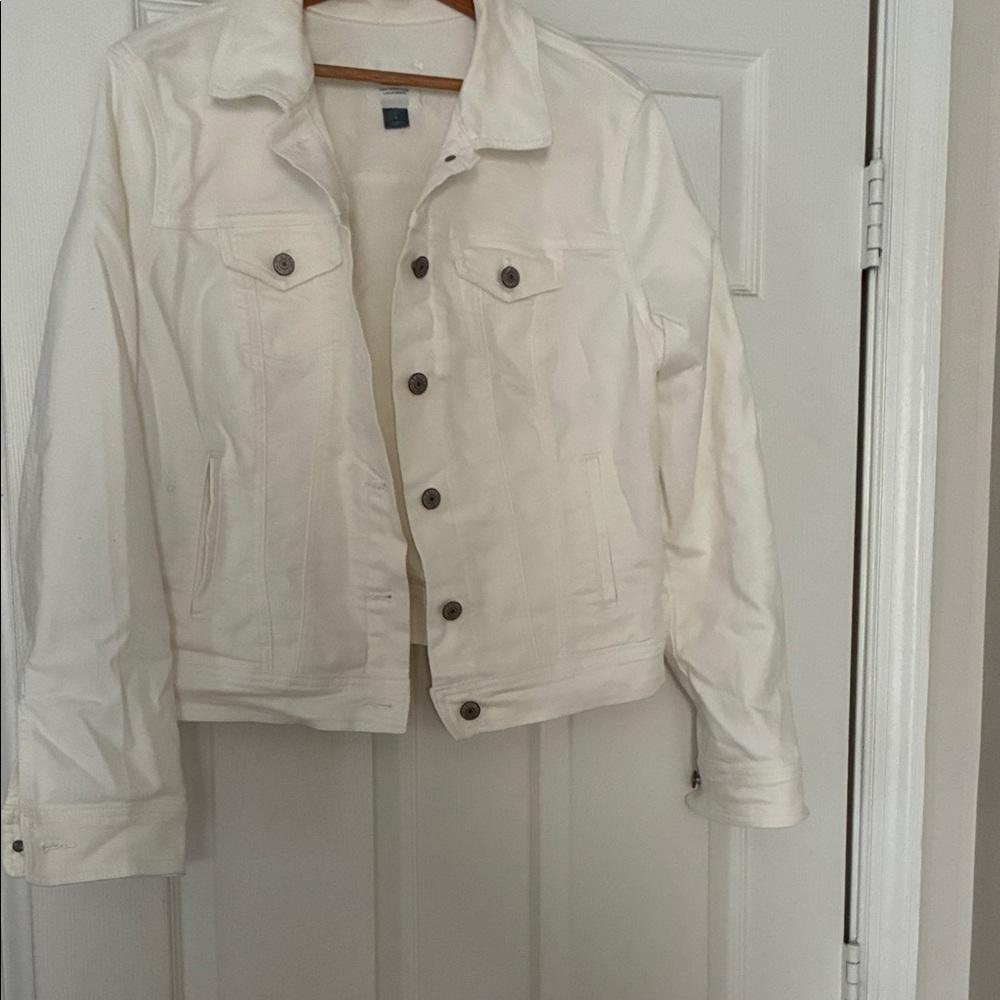 Old Navy Women's Off-White Jean Jacket
